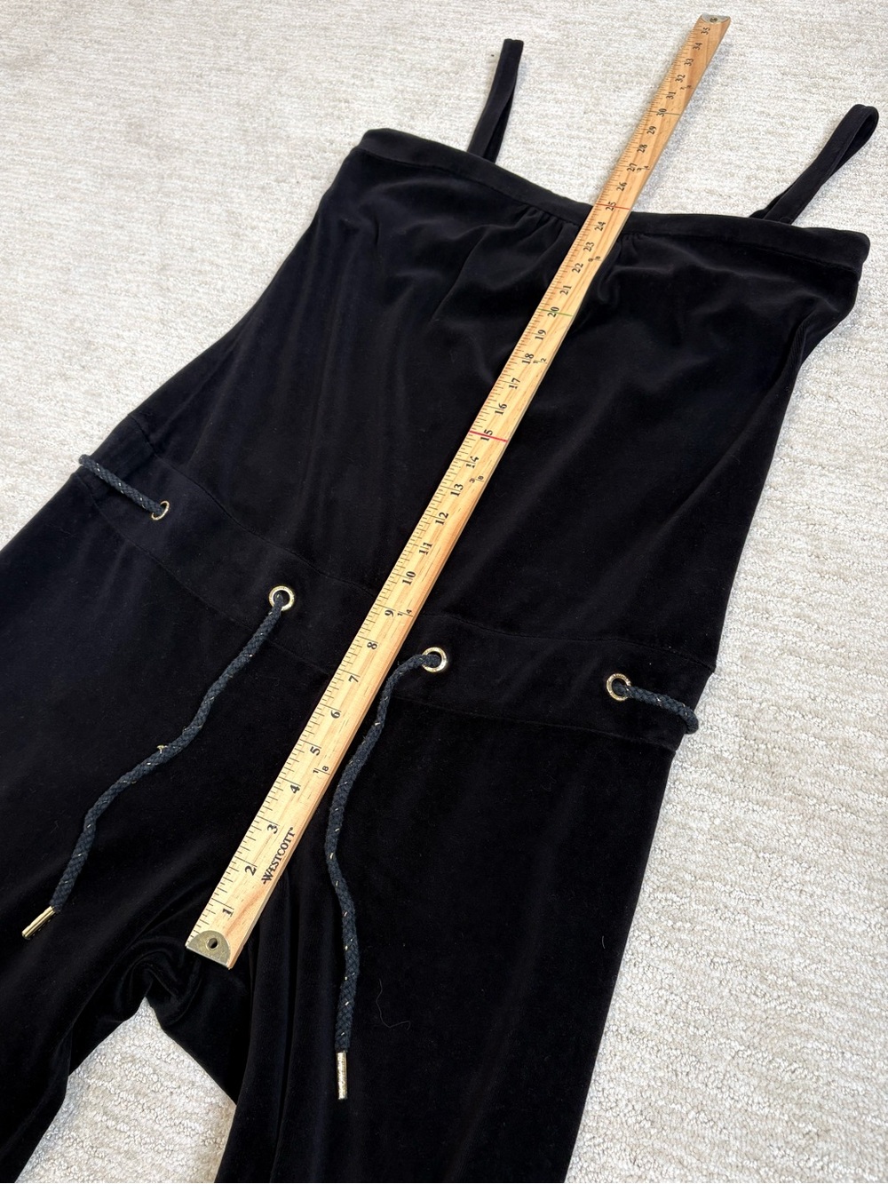Juicy Couture Velvet Jumpsuit Size Large Black Plush Stretch Velour One Piece - Picture 8 of 11